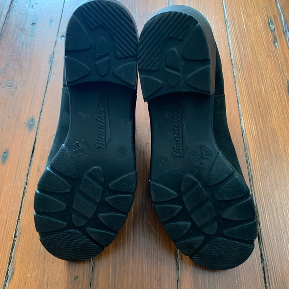 Blundstone Women’s Black Nubuck Heeled Boots - Picture 9 of 10